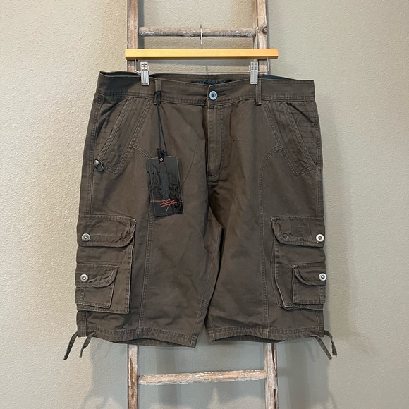 NWT Level 7 cargo shorts 🩳 size 40 - Picture 1 of 11